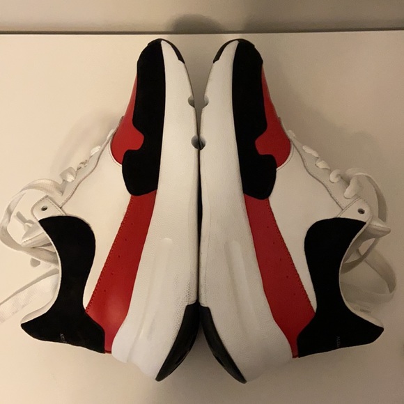 Alexander McQueen oversized laceup runner sneakers - Picture 11 of 13